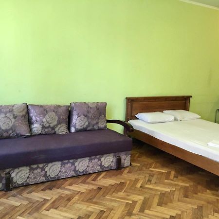 Svobody, Apartments Near The Opera Lviv Eksteriør bilde